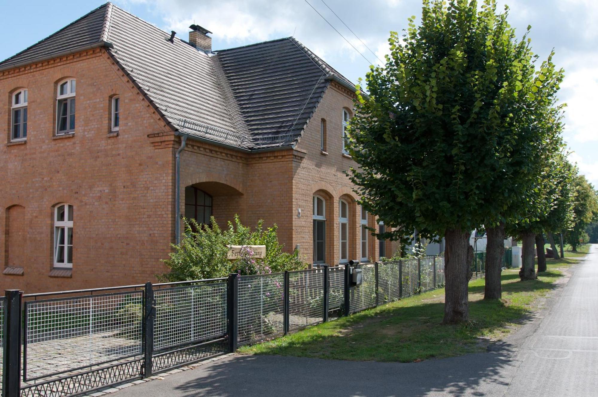 Ferienwohnung Alte Schule Vetschau Exterior foto